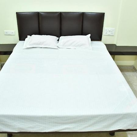 Hotel Kalika Residency - Akkalkot Akalkot Exteriér fotografie